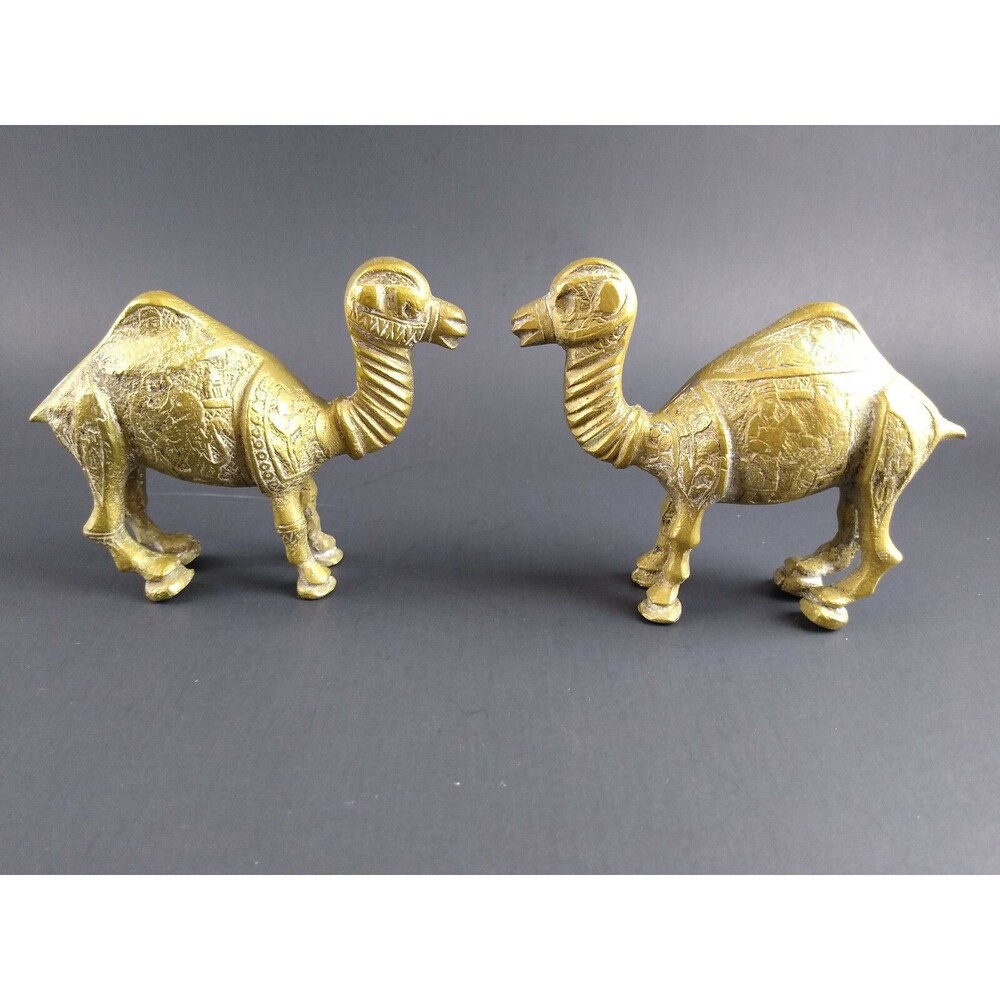 Vintage Brass Camel Animal Figure Set of 2 Camels